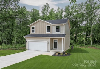 1951 32nd St NE Unit 1, Hickory, NC 28601