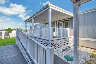128 Wood St, Fort Cobb, OK 73038