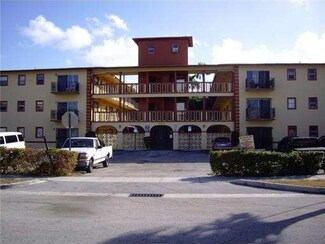 16215 NE 18th Ct Unit 301, North Miami Beach, FL 33162