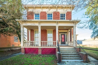 424 S Sycamore St, Petersburg, VA 23803