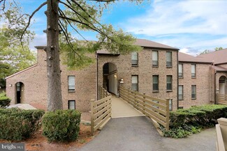 1C Fairway Rd, Reading, PA 19607