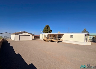 606 Travis St, Elephant Butte, NM 87935