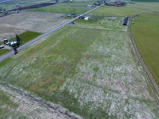 11423 Old Highway 99 S, Grenada, CA 96038