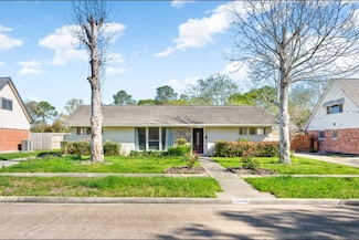 8314 Edgemoor Dr, Houston, TX 77036