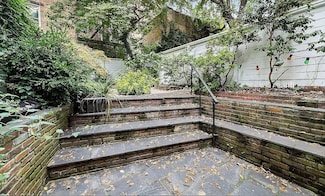 120 Christopher St Unit A, New York, NY 10014