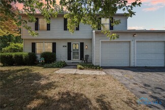 106 Pepperwood Ct, Perrysburg, OH 43551