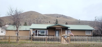 168 W Broad St, Drummond, MT 59832