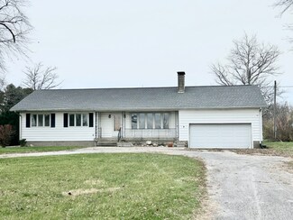 2286 County Road 400 N, Broadlands, IL 61816