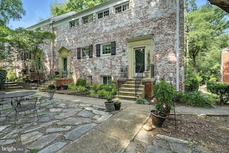 1635 Fitzgerald Ln Unit 907-16, Alexandria, VA 22302