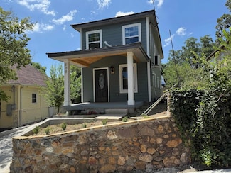 107 Liberty St, Hot Springs National Park, AR 71913