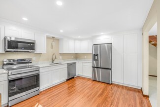 163 Split Rock, Village of Nagog Woods, MA 01718