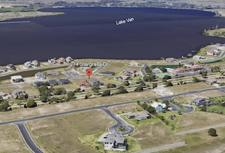 214 Stargrass Dr, Auburndale, FL 33823