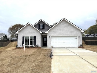 2119 Dawson Lane North E, Cullman, AL 35058