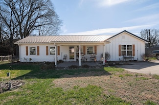 6609 3rd St, College Grove, TN 37046