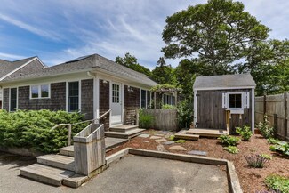 37 Old County Rd, Harwich Port, MA 02646