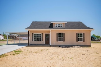 36 Walton Way, Hazlehurst, GA 31539