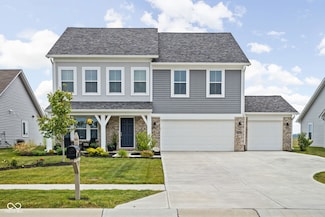 6305 N Woodhaven Dr, McCordsville, IN 46055