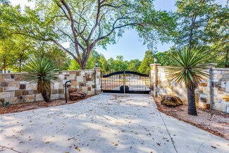 619 W Oakdale St, Keene, TX 76059