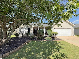 15 Seaside Ln, Greer, SC 29650
