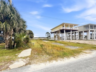 21160 Keaton Beach Dr, Keaton Beach, FL 32348
