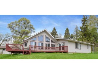 15492 Sorenson Lake Rd, Merrifield, MN 56465