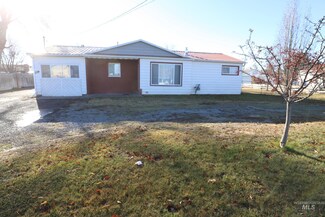 341 Falls Ave W, Twin Falls, ID 83301