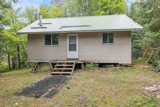 7885 Lake 14 Rd, Britt, MN 55710