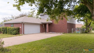 913 Risen Star Ln, Copperas Cove, TX 76522