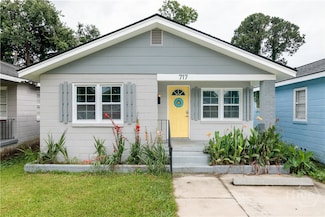 717 W 46th St, Savannah, GA 31405