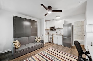 2802 Whitis Ave Unit 106, Austin, TX 78705
