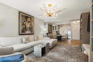 220 E 65th St Unit 15G, New York, NY 10065