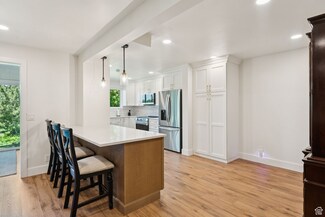 1537 Sweetwater Ln, Farmington, UT 84025
