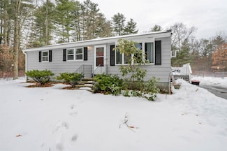 11 Simpson Mill Rd, Pelham, NH 03076