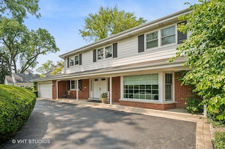 2620 Marian Ln, Wilmette, IL 60091