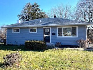 5 Smith Rd, Cornwall, NY 12518