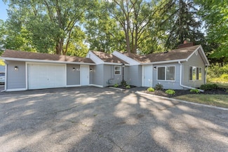 39 S Hewitt Rd, Ypsilanti, MI 48197
