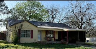 203 N County Line Rd, Allen, OK 74825