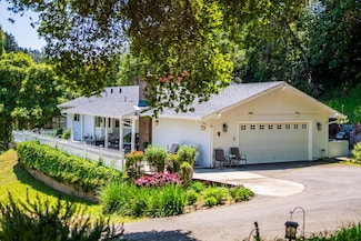 9 Nunes Rd, Watsonville, CA 95076