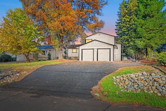 24626 Oro Valley Rd, Auburn, CA 95602