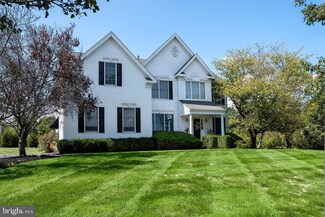 15 Williamson Ln, Lambertville, NJ 08530