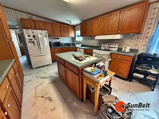 2205 U S 441, Leesburg, FL 34748