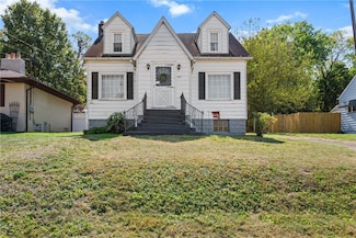 535 Oak St, Sharpsville, PA 16150