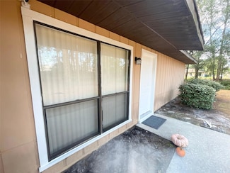 5701 NW 23rd Terrace Unit 8, Gainesville, FL 32653