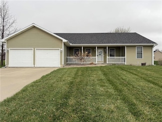 1906 Walton Bend, Maryville, MO 64468