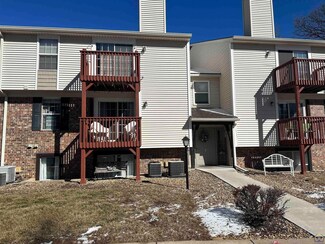 3079 SW Maupin Ln Unit 105, Topeka, KS 66614