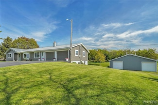 10067 Simonds Rd, Alexander, NY 14005