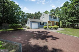 5 Pebble Dr, Tabernacle, NJ 08088