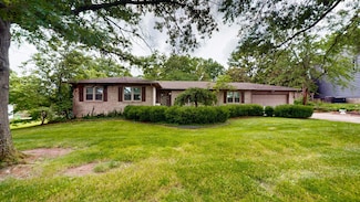 3671 Walden Dr, Lexington, KY 40517