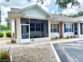 121 Sunset Terrace Unit 211, Lake Placid, FL 33852