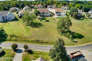 212 Amohi Way, Loudon, TN 37774
